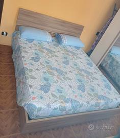 letto contenitore con comodini