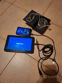 Tablet, lettore mp3 e auricolari