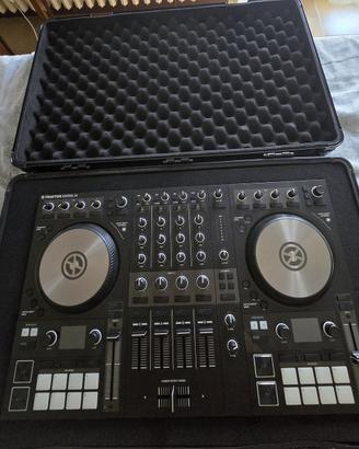 Traktor s4 mk3
