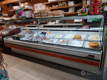 banco frigo salumi e formaggi 