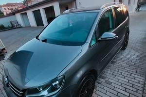 Volkswagen Touran 1.6 Diesel 