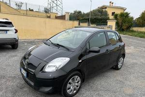 Toyota Yaris 1.0 5 porte Sol
