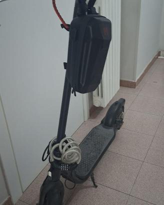 Monopattino Ninebot