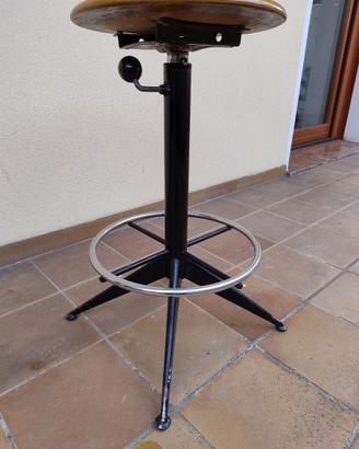 sgabello rotante legno