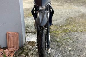 Yamaha DT 125X