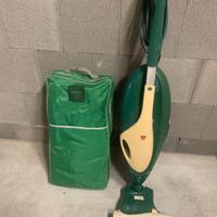 Folletto vorwerk VK 136 con vari accessori 