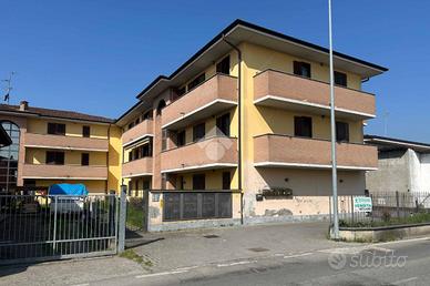 3 LOCALI A CRESPIATICA