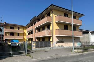 3 LOCALI A CRESPIATICA