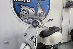 Vespa Gts 300