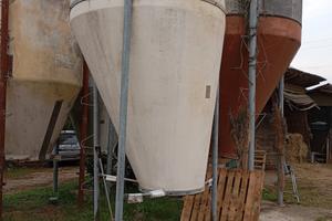 Silos vetroresina 30 q