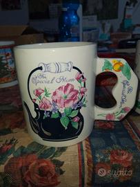 6 tazze in ceramica con decorazioni