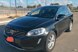 Volvo Xc60 automatica del 2017 150cv  2000c.c