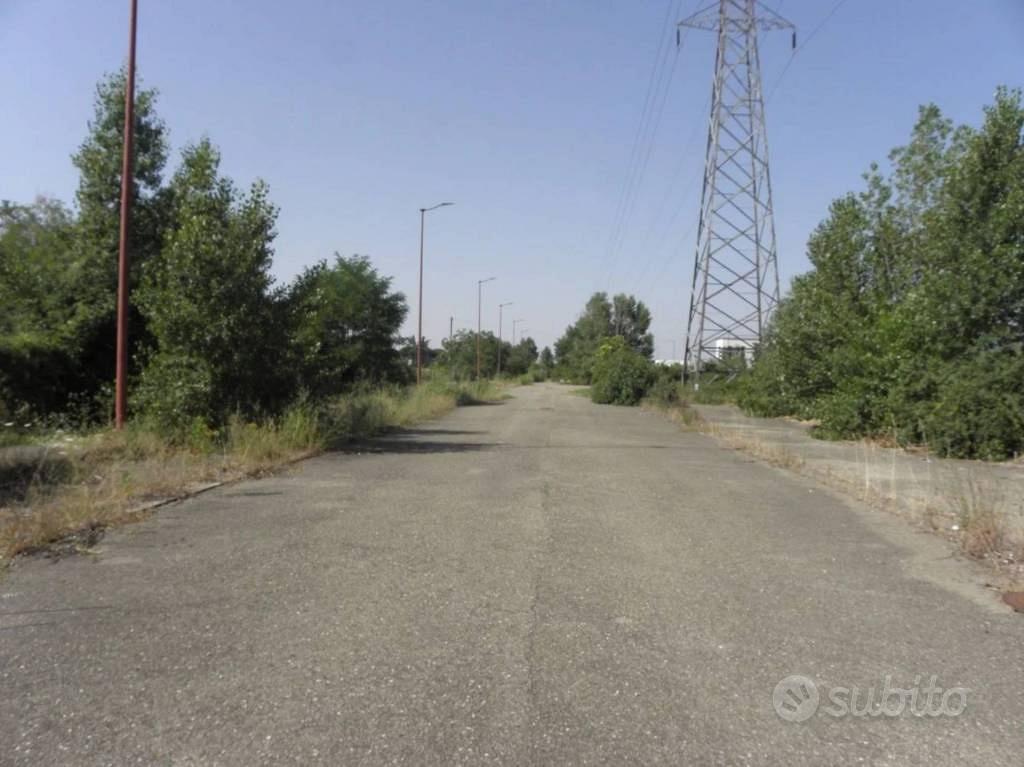 Immobile in asta di 6200 m² a Arezzo - Vista 2