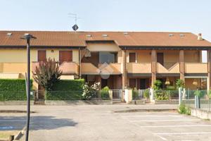 4 LOCALI A ISOLA DELLA SCALA