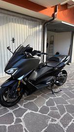 Yamaha T Max 530 - 2017