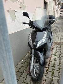 Scooter Peugeot Geopolis 400cc