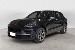 Porsche Macan 2.0 T FINO A 3 ANNI DI GARANZIA...