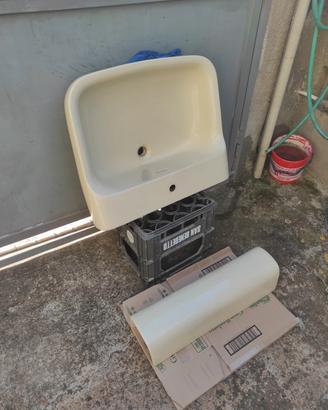 lavabo a colonna ideal standard
