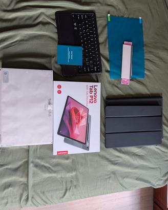 Lenovo Tab P12 (8GB RAM 256 SSD) + accessori