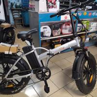 Bicicletta elettrica pedalata assistita 