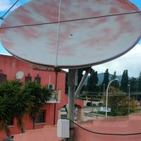 antenna parabola televisione con motore 