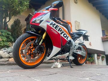 CBR 1000 rr - REPSOL limited edition