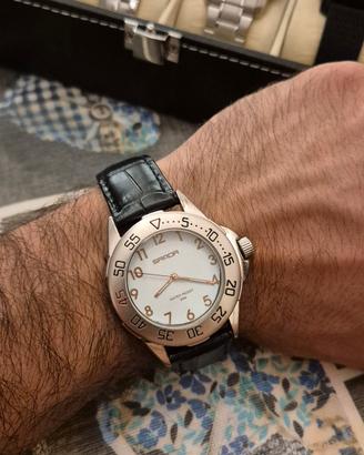 Orologio uomo con cinturino in pelle nero