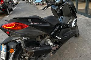 Yamaha x-max iron max 300 abs