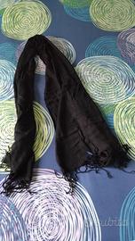 Sciarpa nera