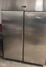 Armadio frigo positivo+0 /+8 220 V.