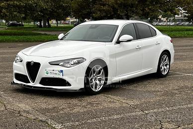 ALFA ROMEO Giulia 2.2 Turbodiesel 190 CV AT8 Sprin