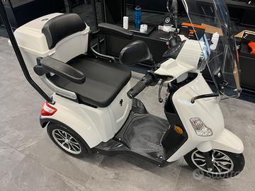 SCOOTER TRICICLO Senza PATENTE Elettrico