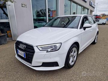 AUDI A3 Sport Back 1.6 TDI Business