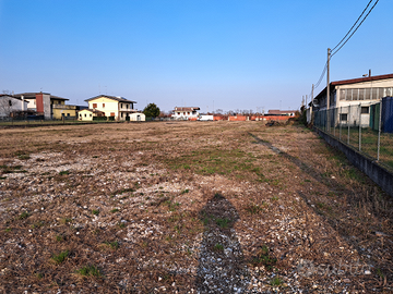Lotto di terreno edificabile