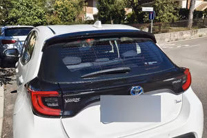 Toyota Yaris Full Hybrid 1.5 trend - Perfetta