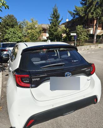 Toyota Yaris Full Hybrid 1.5 trend - Perfetta