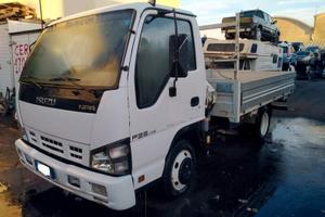 ISUZU NPR 77 L GRU CASSONE
