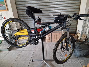 Mountain bike Btwin Rockrider 700S