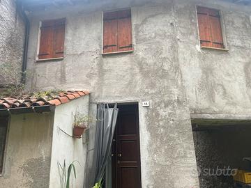 Casa in contrada