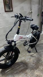 Bici elettrica victrip t5