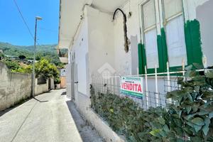 3 LOCALI A CASAMICCIOLA TERME