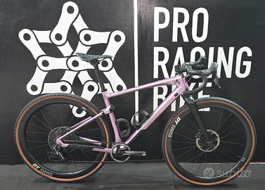 BMC URS SLR 01 GRAVEL