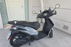 Piaggio Liberty 150 - praticamente nuovo