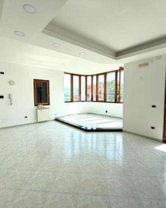 4 LOCALI A SCAFATI