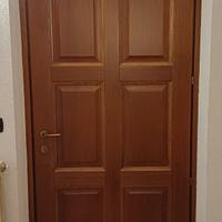 Portoncino ingresso in legno massello