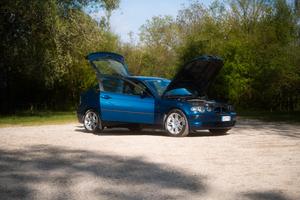 320d compact 2001