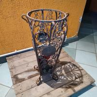 portaombrelli in ferro battuto 