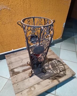 portaombrelli in ferro battuto 