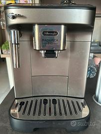 Macchina caffe magnifica evo