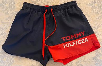 Costume Tommy Hilfiger